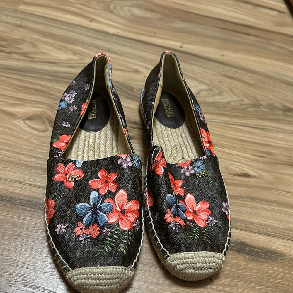 Brand New MK Espadrille
